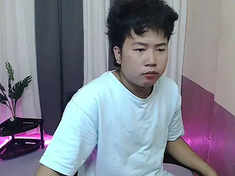 Snapshot of Soctober chatting on April 10, 2026, 2:22 pm Soctober online show from April 10, 2026, 2:22 pm