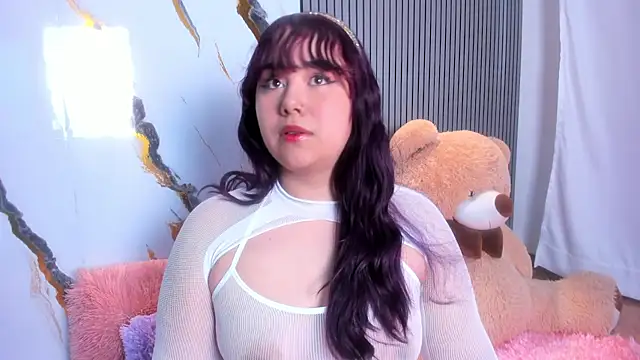 AliceScoot  online show from July 27, 2026, 6:26 pm