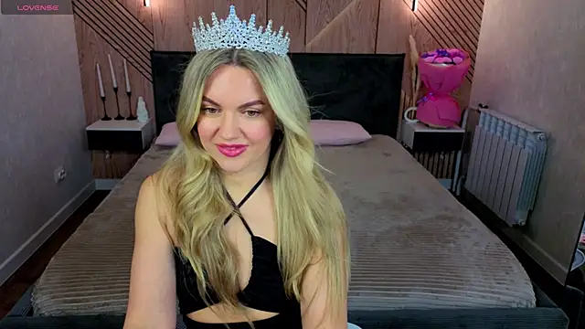 Jennifer Perezz online show from May 29, 2026, 5:00 pm