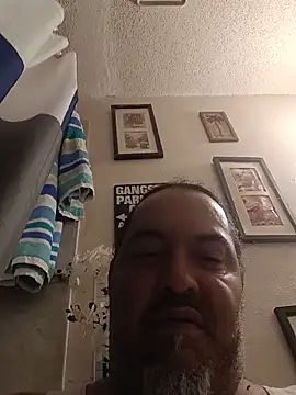 MrBustNut2026 online show from June 23, 2026, 2:31 am