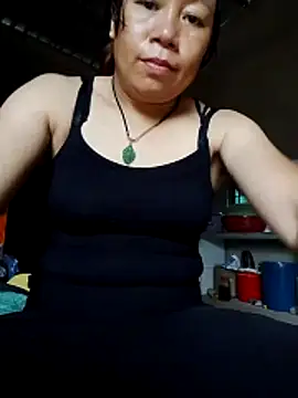  Jini  online show from May 18, 2026, 3:24 am