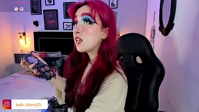Leah cherry online show from May 7, 2026, 4:51 am