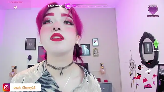 Snapshot of Leah_cherry chatting on June 23, 2026, 9:57 pm Leah cherry online show from June 23, 2026, 9:57 pm