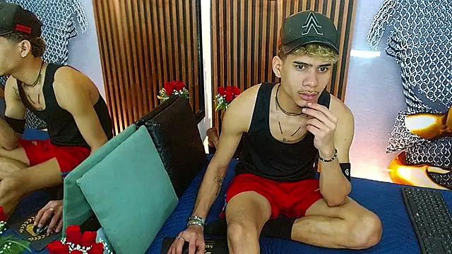 Skinny cute Alyer online show from May 25, 2026, 3:12 am