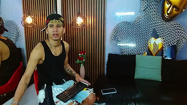 Skinny cute Alyer online show from July 11, 2026, 2:14 am