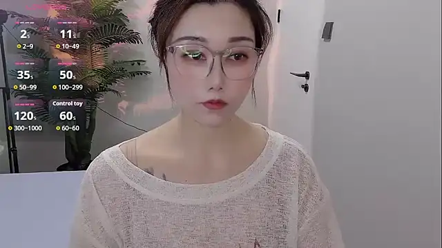 Yunxi- online show from May 18, 2026, 2:01 pm