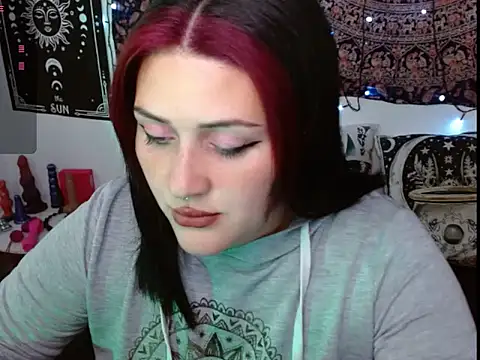 Ozzy Valentino online show from July 21, 2026, 10:56 pm
