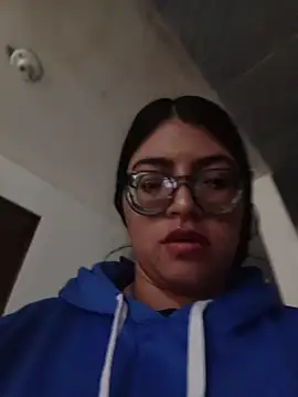 Snapshot of SOFI__10 chatting on June 19, 2026, 12:09 pm SOFI 10 online show from June 19, 2026, 12:09 pm