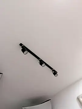 ChloeCartier online show from April 29, 2026, 11:36 am