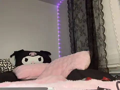 Snapshot of Akira-Rabbit chatting on April 10, 2026, 3:45 am Akira-Rabbit online show from April 10, 2026, 3:45 am