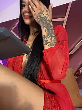 ZoeHarpers online show from April 19, 2026, 6:10 pm