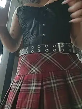 NefertitiXO online show from June 16, 2026, 3:47 pm