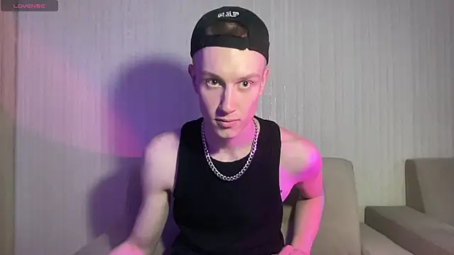 Travis Gracile online show from April 23, 2026, 9:19 am