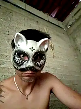 PeytonSlambottom online show from May 8, 2026, 5:51 pm