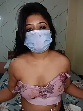 dearmona00 online show from June 24, 2026, 8:19 pm