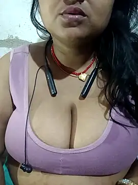 Your-Jhanvi online show from May 3, 2026, 8:15 pm