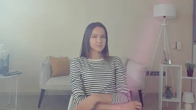 Snapshot of MellieLaliberte chatting on April 15, 2026, 1:51 pm MellieLaliberte online show from April 15, 2026, 1:51 pm