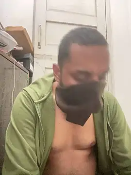 Snapshot of rathorejii chatting on April 10, 2026, 4:33 pm rathorejii online show from April 10, 2026, 4:33 pm