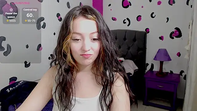 vero doll12 online show from June 2, 2026, 1:24 pm