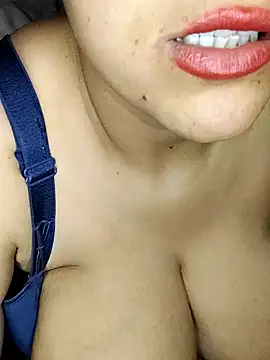 Snapshot of lmiyasdg chatting on April 13, 2026, 1:49 pm lmiyasdg online show from April 13, 2026, 1:49 pm