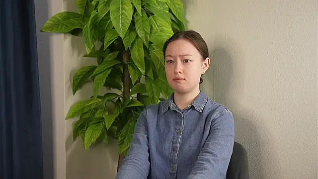 DanilleMincher online show from April 13, 2026, 4:29 am