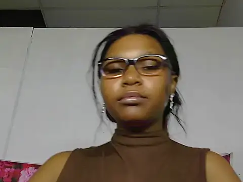 Snapshot of Darrkdeeva669 chatting on May 24, 2026, 2:33 pm Darrkdeeva669 online show from May 24, 2026, 2:33 pm
