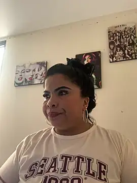 megan purpura online show from April 30, 2026, 2:12 pm