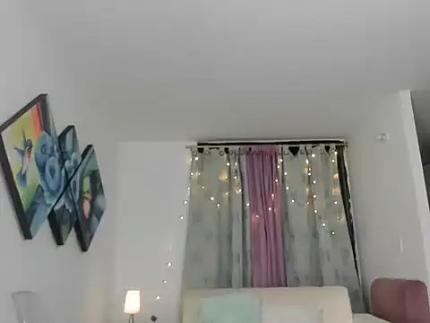 Michellblue online show from June 7, 2026, 7:56 am