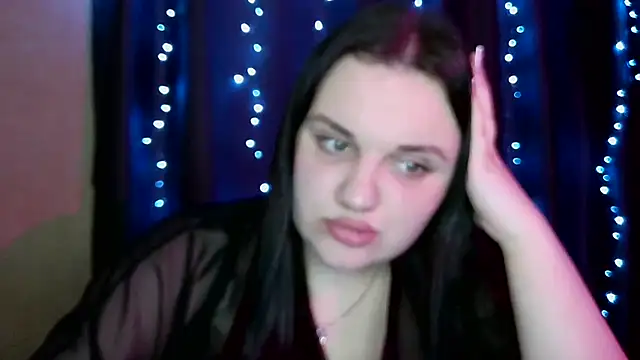 Snapshot of Penny_Perry chatting on May 6, 2026, 6:57 pm Penny Perry online show from May 6, 2026, 6:57 pm