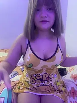 Karina PrettyHot69 online show from April 18, 2026, 10:21 pm