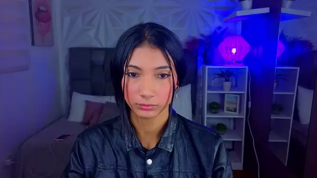 Snapshot of Perlaa_moon_ chatting on July 14, 2026, 7:08 pm Perlaa moon online show from July 14, 2026, 7:08 pm