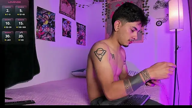 JaxJinx online show from April 27, 2026, 1:58 am