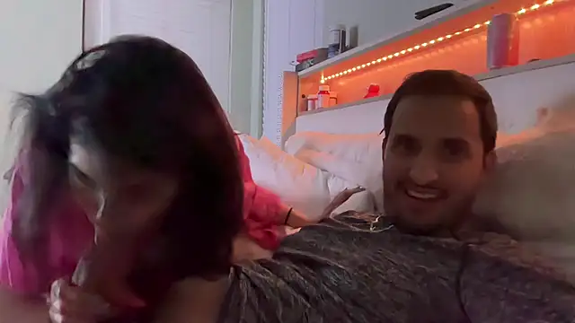 Snapshot of milkyrose2201 chatting on April 11, 2026, 5:01 am milkyrose2201 online show from April 11, 2026, 5:01 am