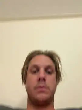 tinyterrors online show from April 15, 2026, 4:08 am