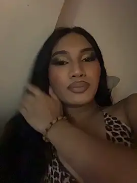 slutty aki online show from June 7, 2026, 3:27 pm