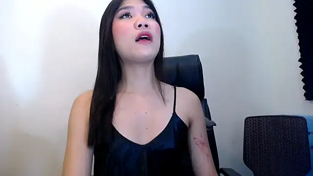 hugecock cali online show from May 1, 2026, 2:10 pm