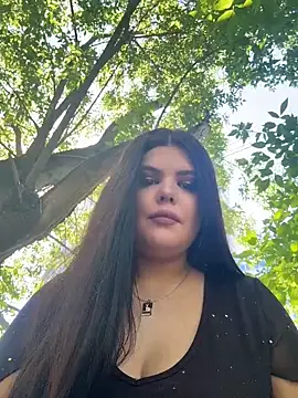 Snapshot of AmeliaBronze chatting on June 8, 2026, 3:07 am AmeliaBronze online show from June 8, 2026, 3:07 am