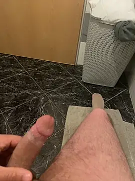 Nrwboy12 online show from April 12, 2026, 1:32 am