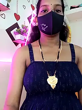 Snapshot of Mun_Mun1 chatting on April 12, 2026, 3:00 am Mun Mun1 online show from April 12, 2026, 3:00 am