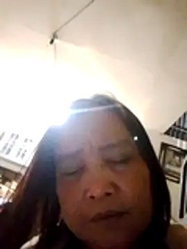Snapshot of jeanyummytits chatting on June 2, 2026, 12:51 pm jeanyummytits online show from June 2, 2026, 12:51 pm