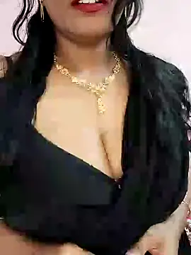 Mayuri-hot online show from June 27, 2026, 4:39 am