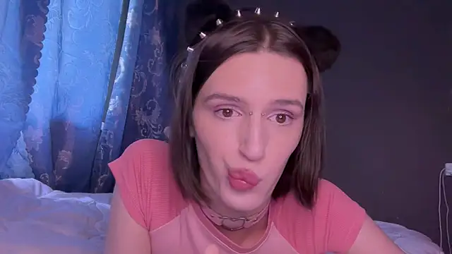Niky Long online show from June 4, 2026, 7:36 am