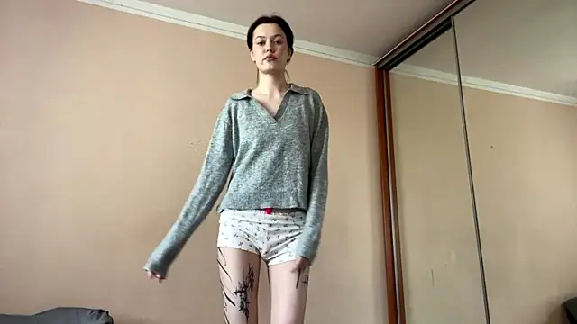 LaurenBlade online show from June 30, 2026, 8:48 am