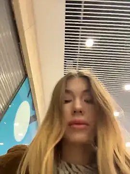 Risky Mia69 online show from April 16, 2026, 3:57 pm