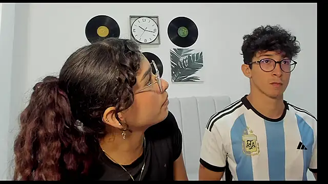 alanandtifany online show from May 7, 2026, 6:46 pm