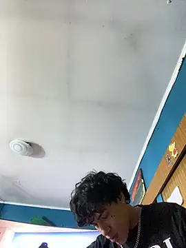 Ignacioyfernandaa online show from April 13, 2026, 4:18 am