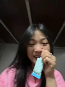 Cherry 029 online show from April 14, 2026, 1:33 am