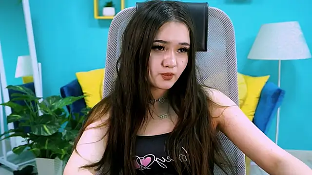 AmiMeow  online show from May 21, 2026, 9:38 am