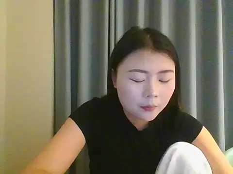 Snapshot of HJW2002 chatting on April 14, 2026, 9:48 am HJW2002 online show from April 14, 2026, 9:48 am