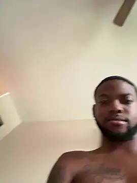 blackdiesel0 online show from April 21, 2026, 6:44 pm